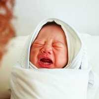 宝宝低烧后关节痛疑似白血病，做血常规能查出来吗？